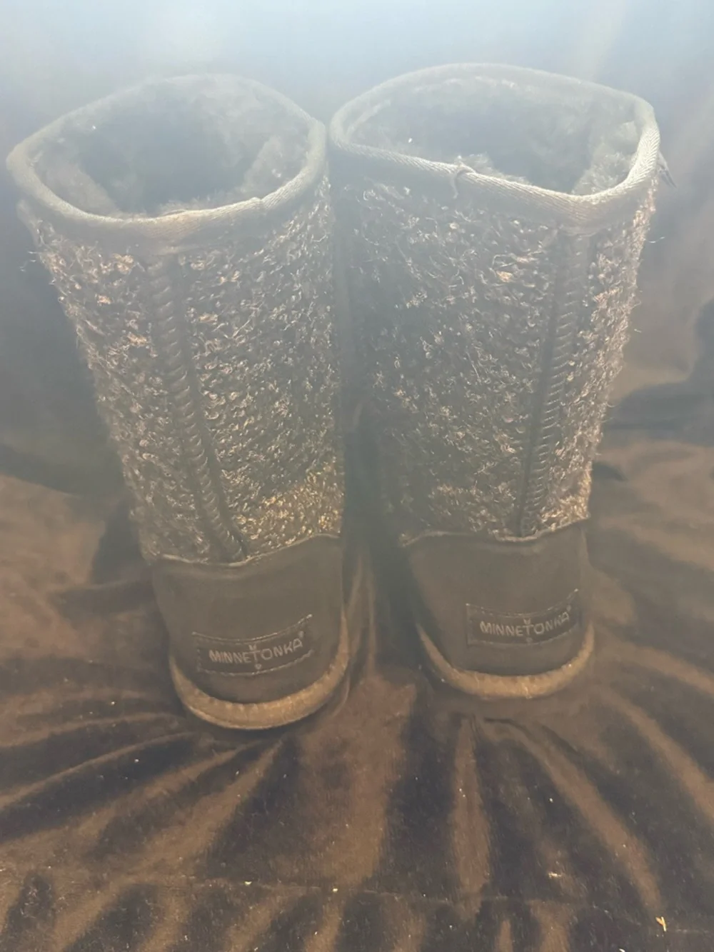Minnetonka cozy knit